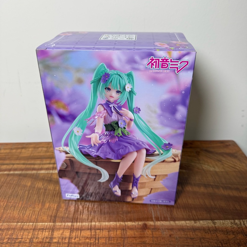Hatsune Miku Flower Fairy Figure - Picture 3 of 4